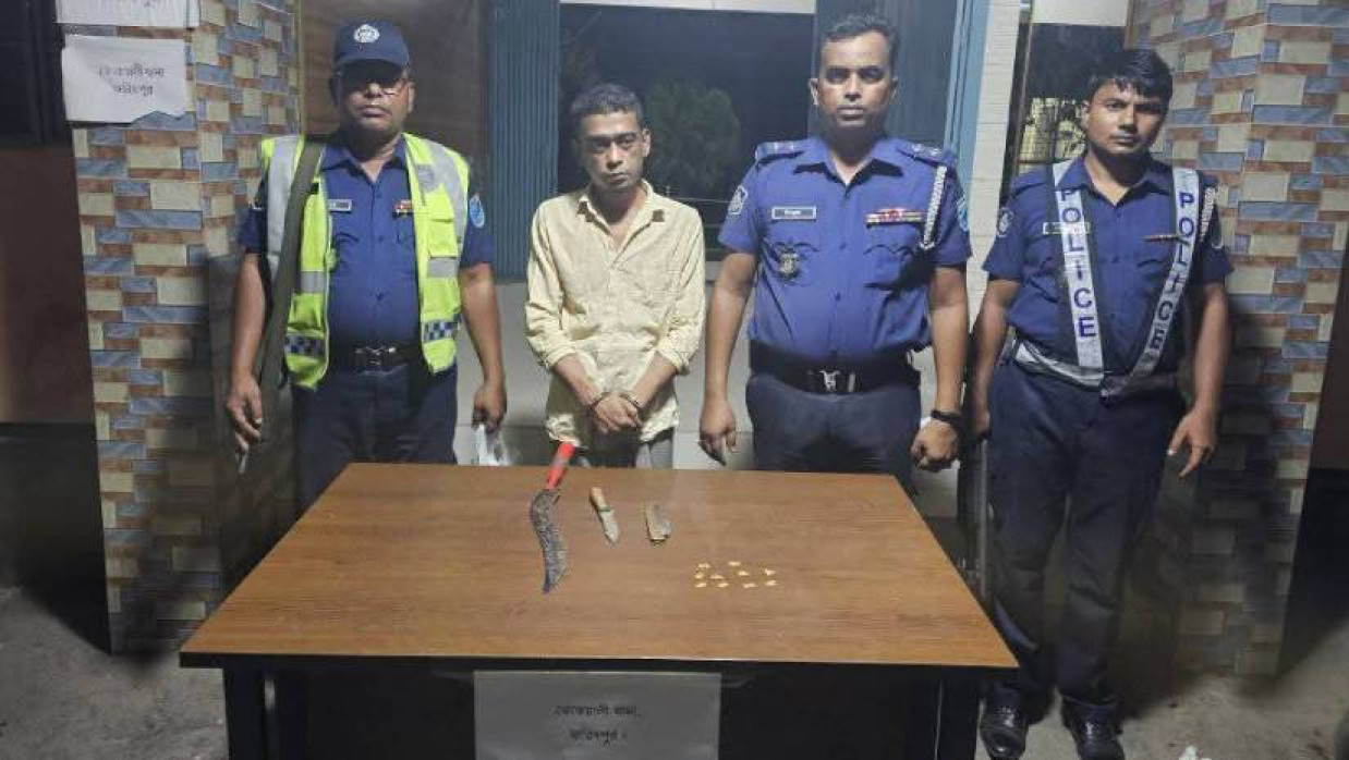 আটক নাসির উদ্দিন হীরা