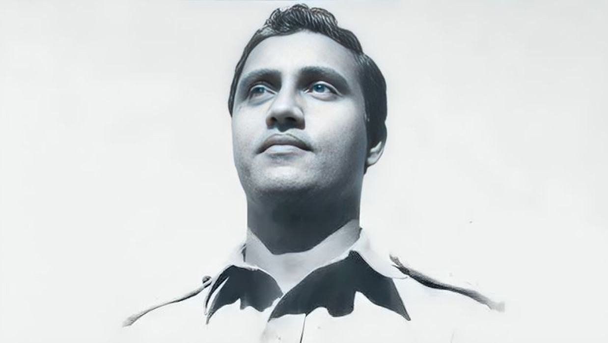 ইসরায়েলের বিমান ভূপাতিত করা পাইলট সাইফুল আজম