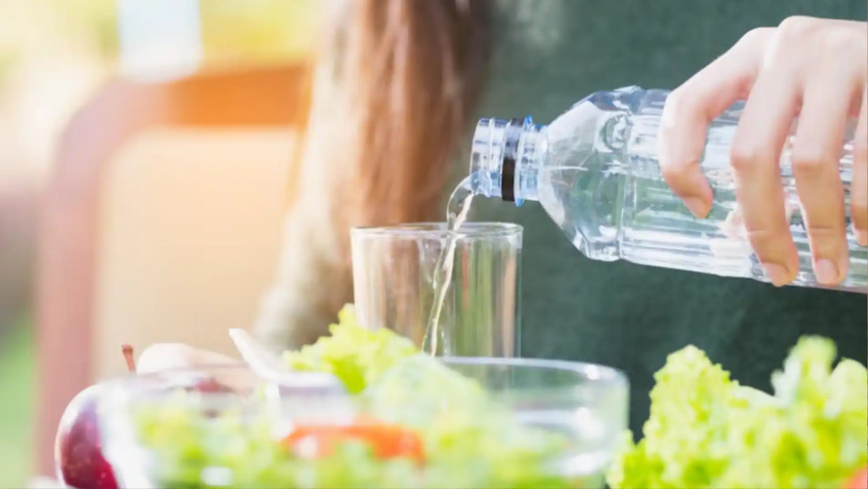 ভাত খাওয়ার পরপরই প্রচুর পরিমানে পানি পান করা উচিত নয়