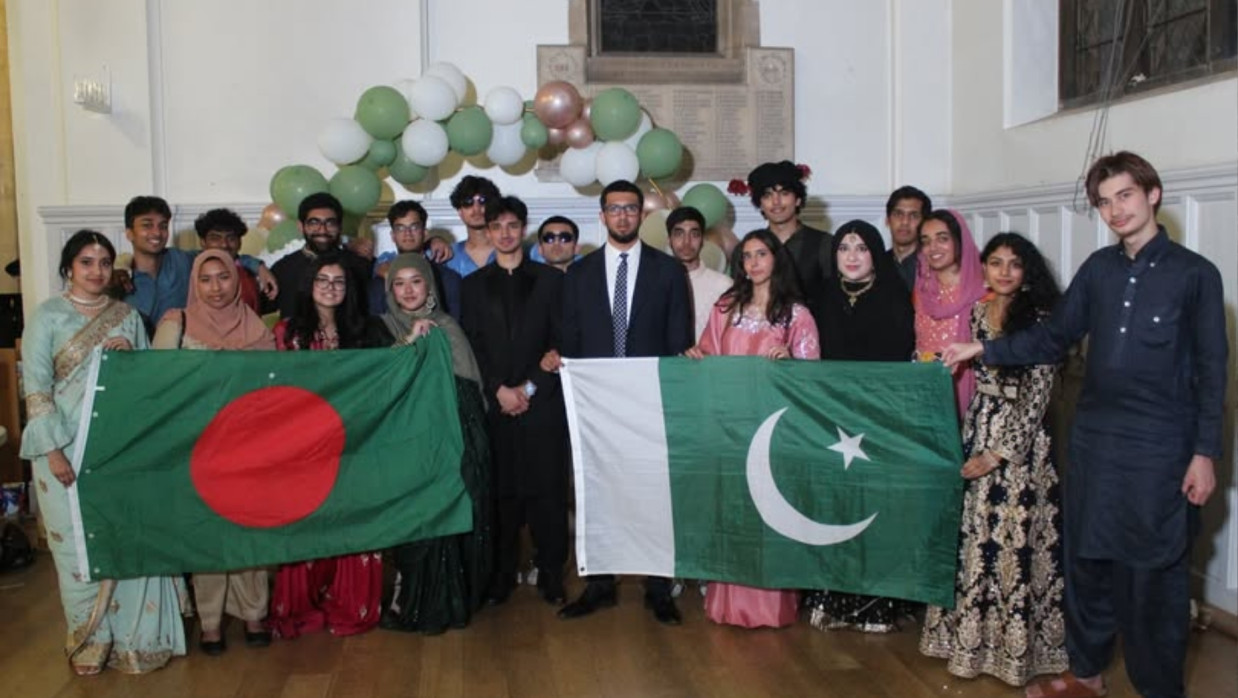 বাংলাদেশ ও পাকিস্তানের শিক্ষার্থীদের আয়োজনে ঈদ গালা ২০২৫