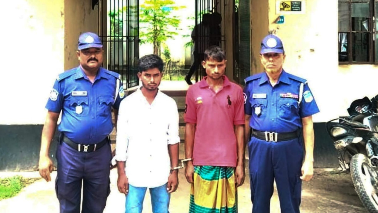 ভাতিজিকে ধর্ষণের অভিযোগে চাচাসহ গ্রেপ্তার ২