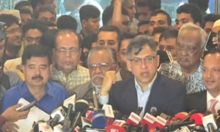 ডিসেম্বরের মধ্যে নির্বাচনের মতামত দিয়েছে সব রাজনৈতিক দল : সালাহউদ্দিন আহমেদ