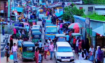 সড়ক যেন যানজটের ফাঁদ: সিএনজি দখল, অবৈধ পার্কিংয়ে নাজেহাল জনজীবন