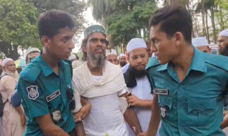ইসলামী আন্দোলনের সমাবেশে আটক ব্যক্তি ছিনতাইকারী, দাবি পুলিশের