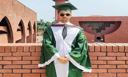 গোলাগুলির দিন ডাইনিং টেবিলেই বসেছিলেন মা, নিহত ছেলেকে শেষ বিদায়ও জানাতে পারেননি