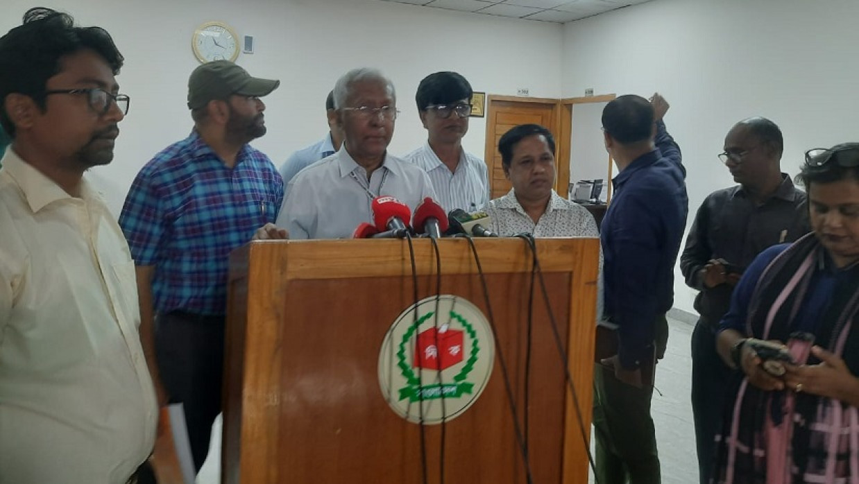 ইসি সচিব আখতার আহমেদ