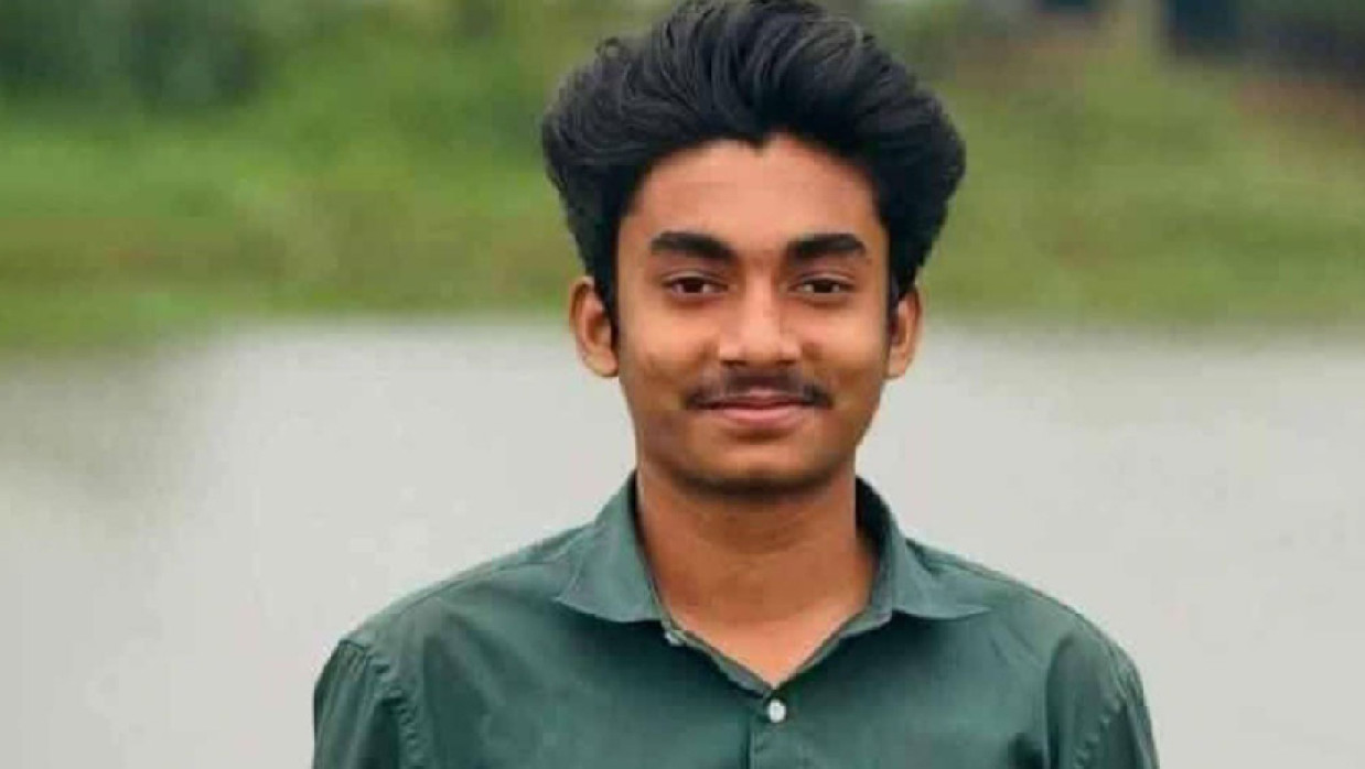 জনি দাশ (১৬)