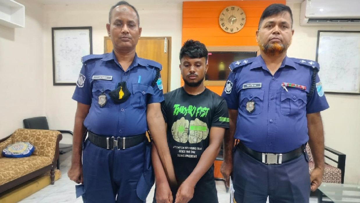 গ্রেপ্তার হওয়া মো. ইয়াসিন