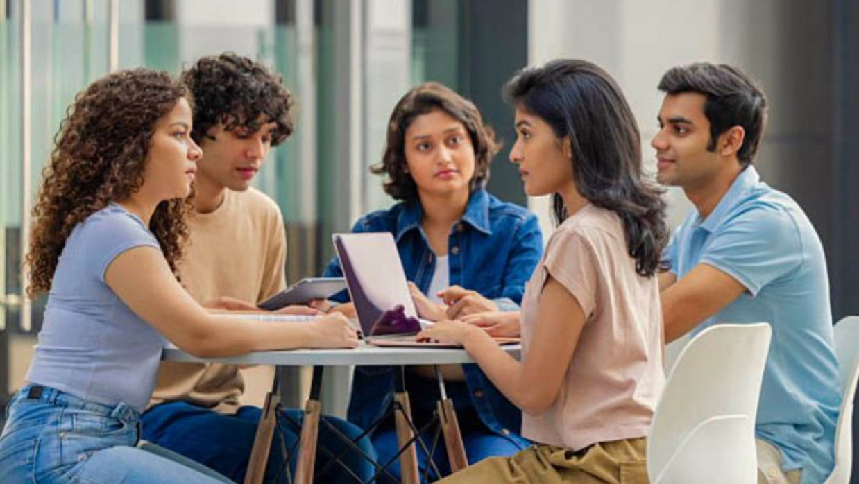 যুক্তরাষ্ট্রের গুরুত্বপূর্ণ ১৬ স্কলারশিপ সম্পর্কে জেনে আবেদন করুন আপনার পছন্দেরটিতে