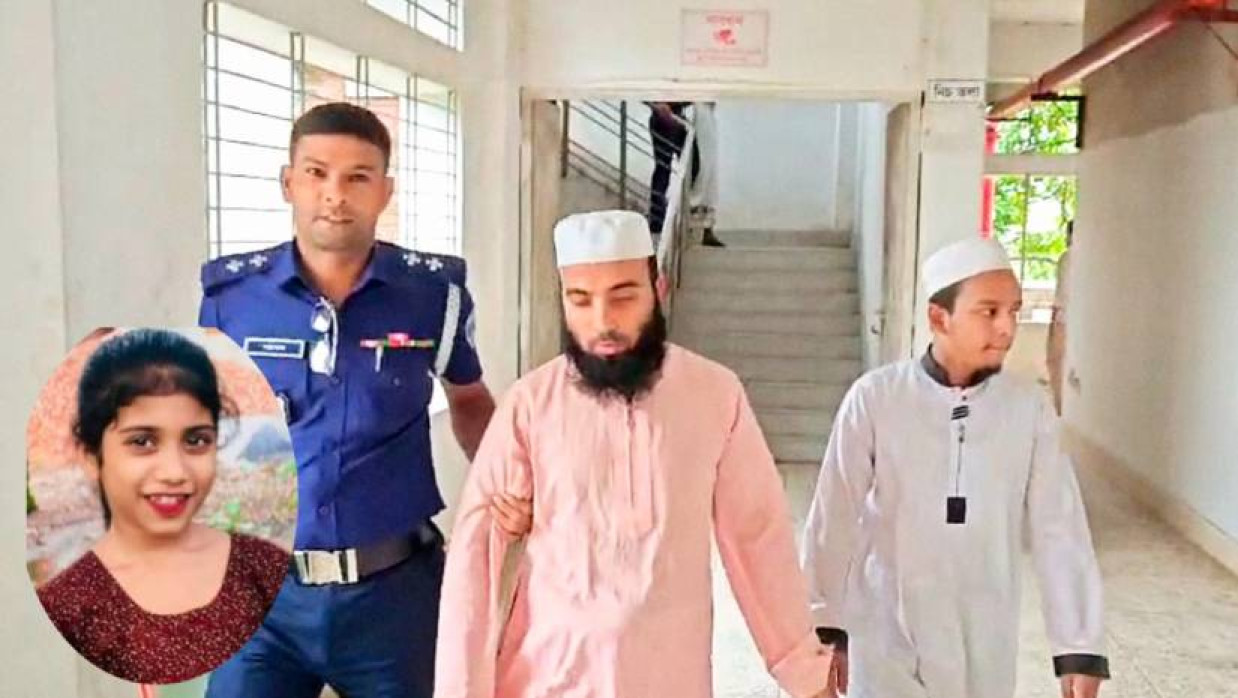 মসজিদের ইমাম হামিদুল ইসলাম ও মোয়াজ্জেম সাইদুল ইসলাম