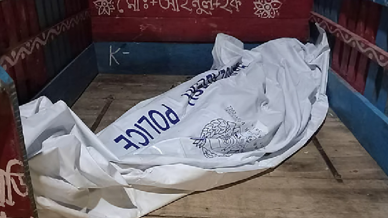 পিটিয়ে হত্যা করা বাবুল হোসেনের লাশ উদ্ধার করেছে পুলিশ