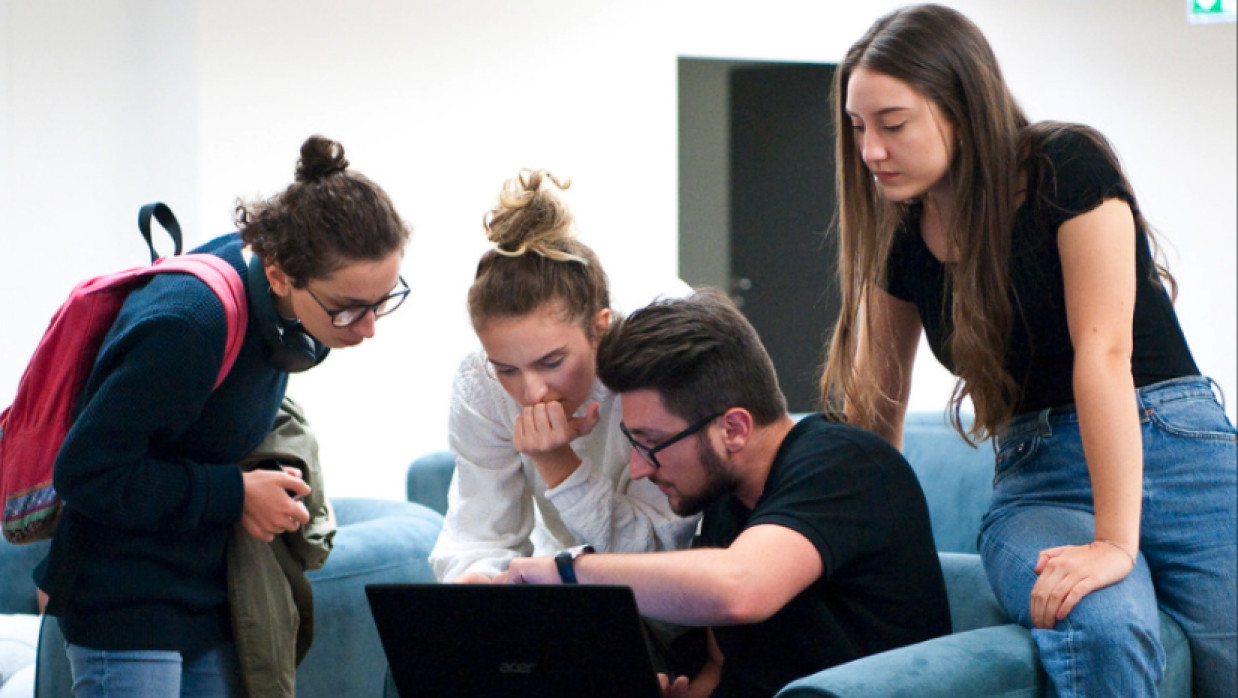 স্নাতকোত্তর ও পিএইচডিতে ৬০০ স্কলারশিপ দিচ্ছে অস্ট্রেলিয়ার মেলবোর্ন ইউনিভার্সিটি