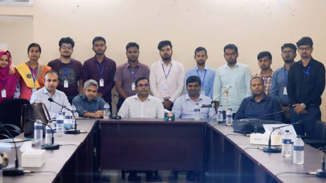 বিএডিসির সেচ উইং ভবনের সম্মেলনকক্ষে ইন্টার্নশিপ কার্যক্রমের আনুষ্ঠানিক সূচনা হয়