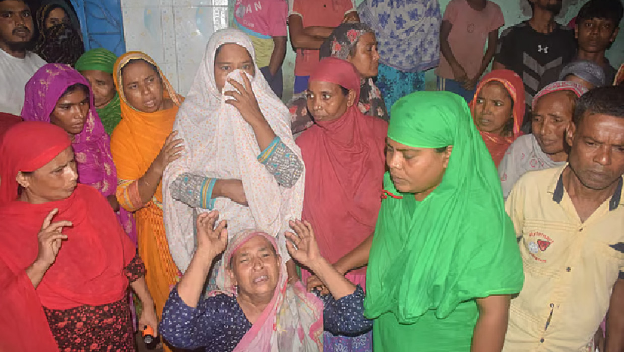 স্বজনদের আহাজারি