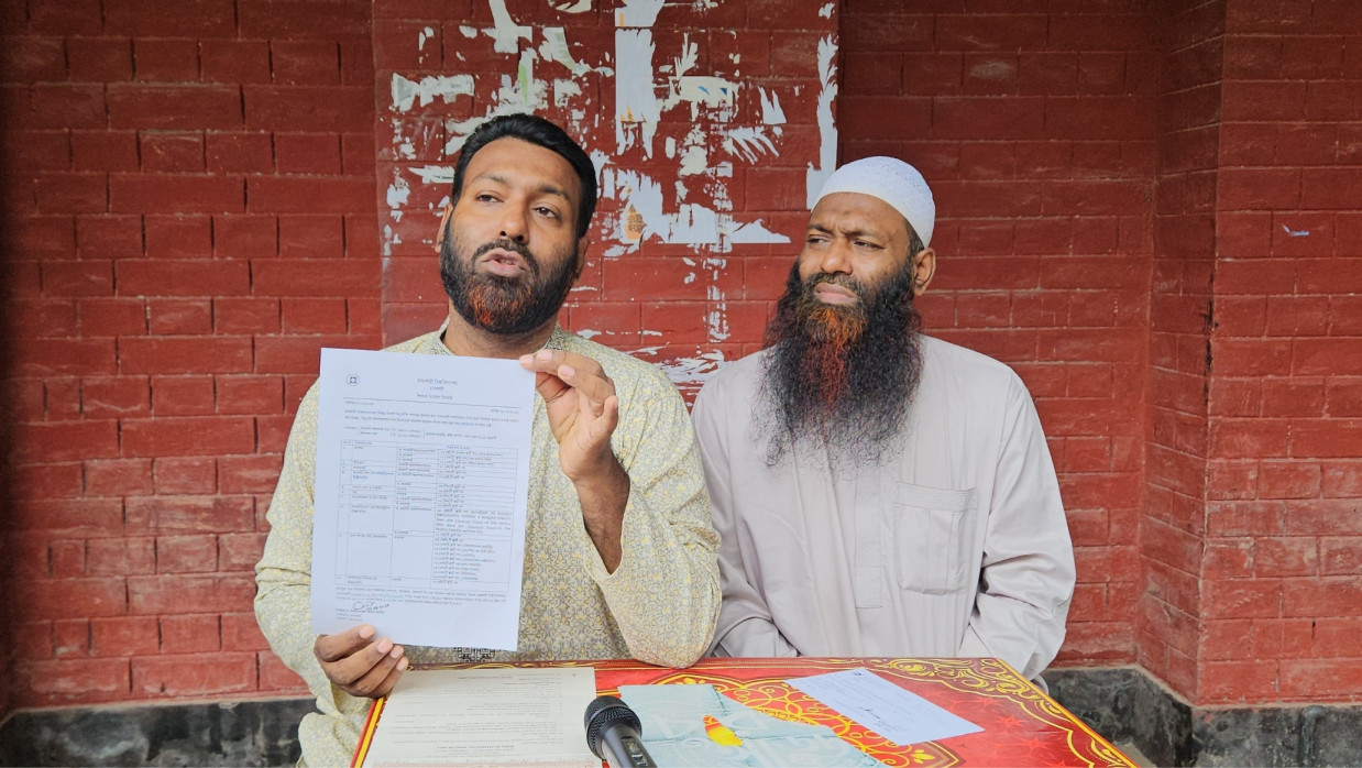 সংবাদ সম্মেলনে মো. আজমল হোসেন