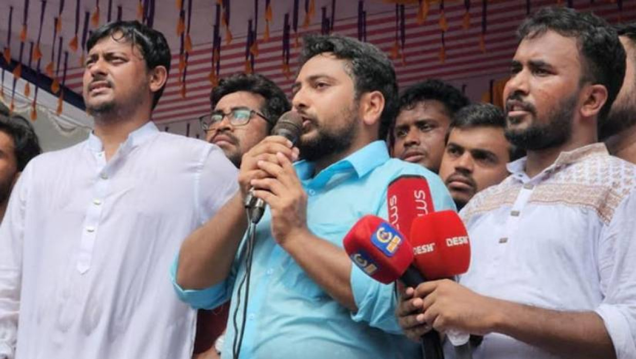 দেশে নতুন কোনো গডফাদারের আবির্ভাব হতে দেব না : নাহিদ ইসলাম