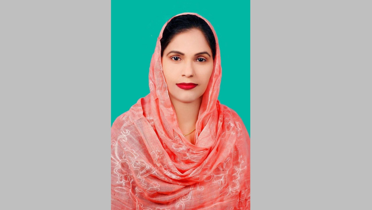 সাবিনা ইয়াসমিন পুতুলকে গ্রেপ্তার করেছে পুলিশ