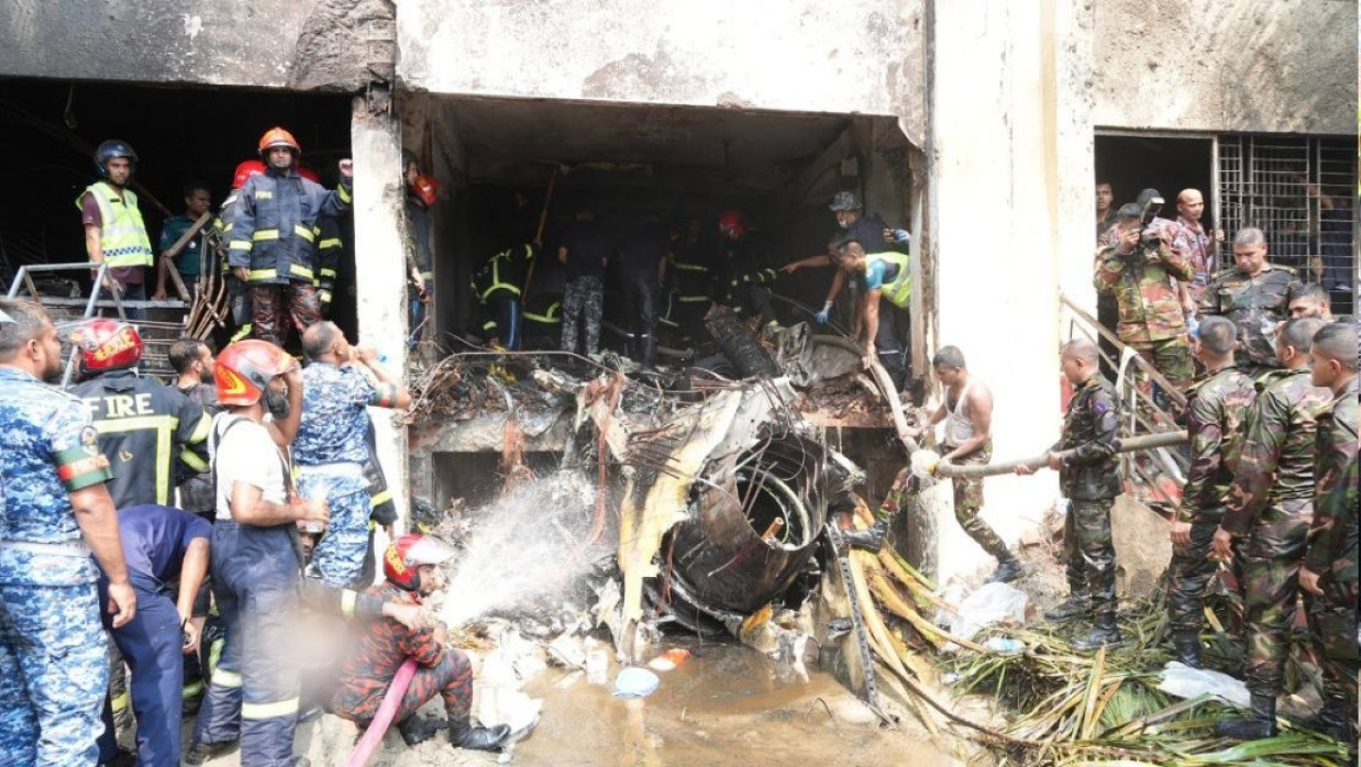 বিধ্বস্ত বিমান