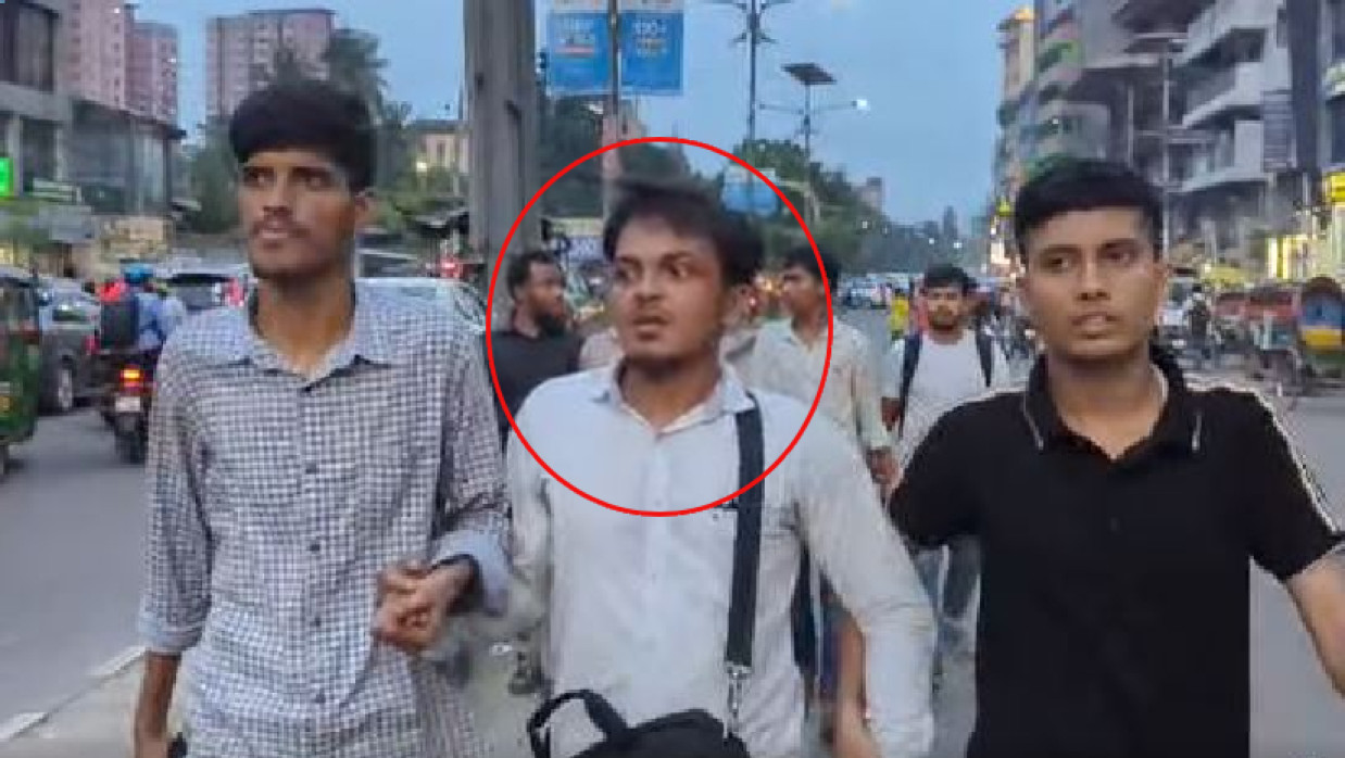 ছাত্রলীগের কর্মীকে পুলিশে দেয় ঢাকা ইন্টারন্যাশনাল ইউনিভার্সিটি শাখা ছাত্রদল