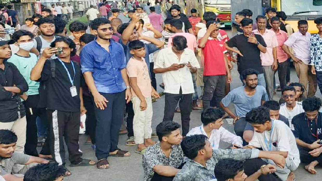 বুধবার সিলেটে শিক্ষার্থীদের ব্লকেড কর্মসূচির ঘোষণা