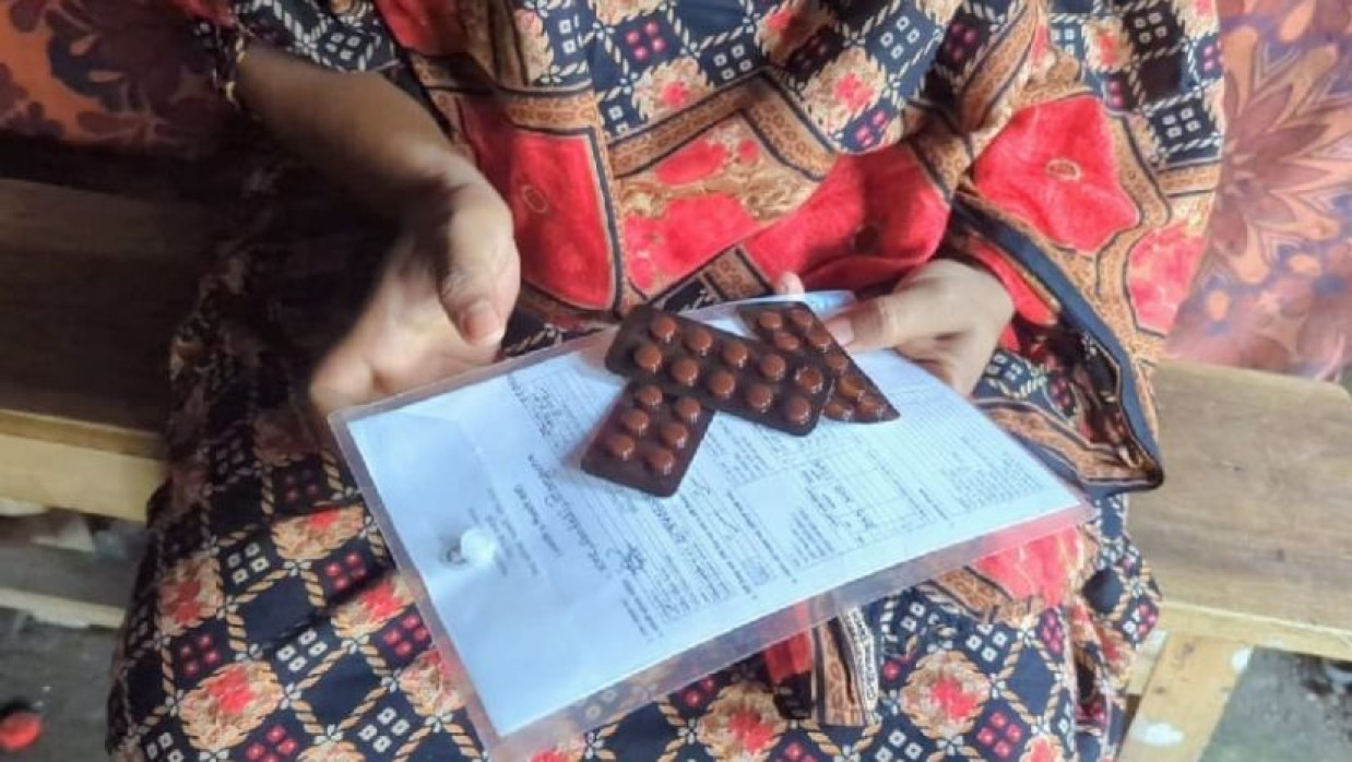 মেয়াদোত্তীর্ণ ঔষধ বিতরণ