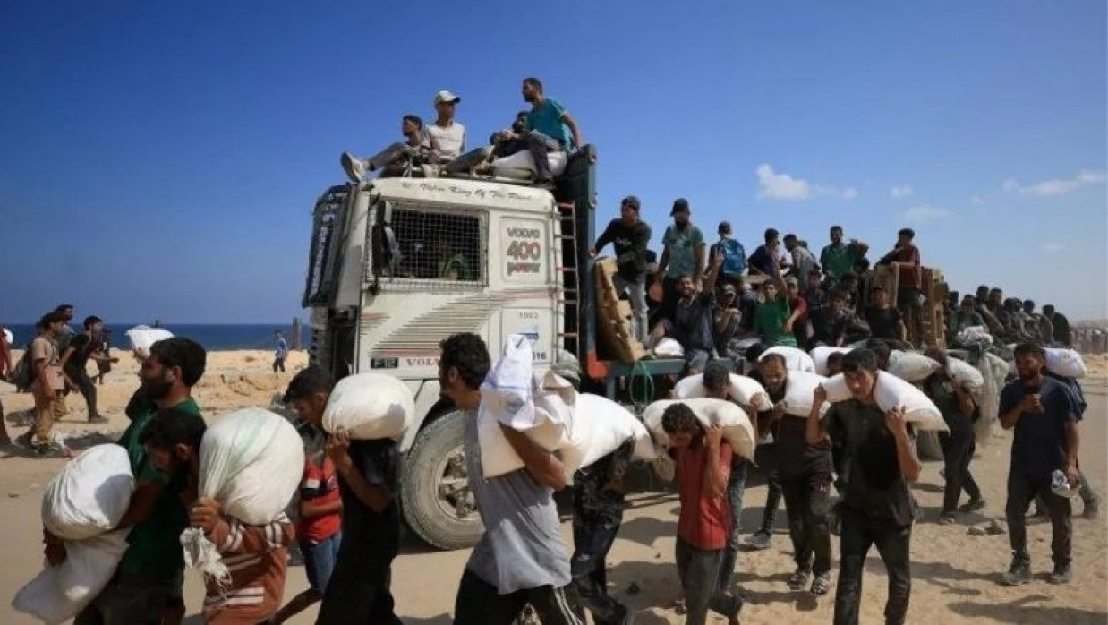 সাধারণ মানুষকে গুলি করছে ইসরায়েলি বাহিনী