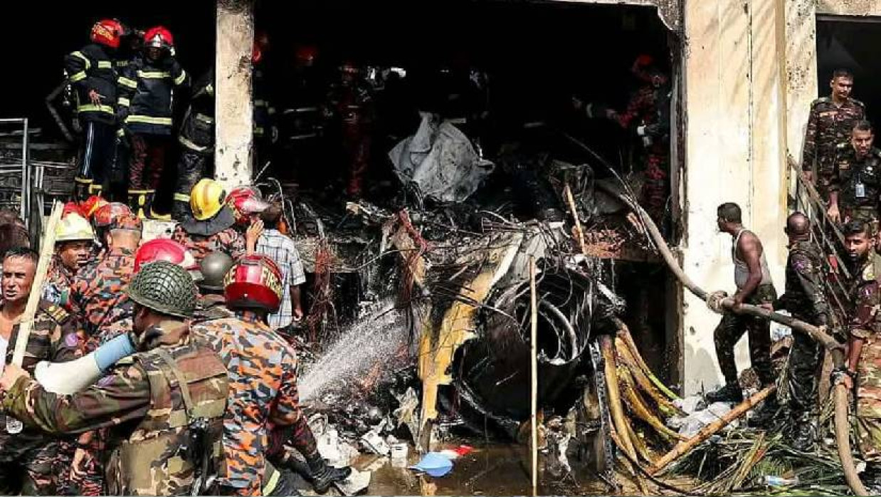 মাইলস্টোন স্কুল অ্যান্ড কলেজের বিমান দুর্ঘটনায় ৩৪ জন প্রাণ হারিয়েছেন