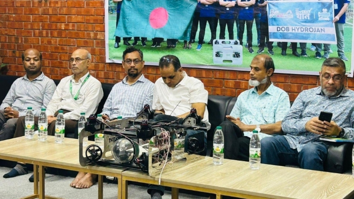  ‘ড্রিমস অব বাংলাদেশ’ দলের রোবটিক্স প্রদর্শনী