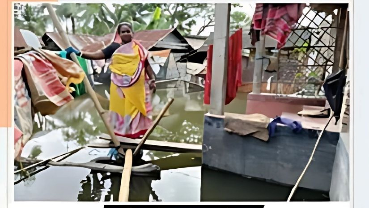 টানা বৃষ্টির জলাবদ্ধতায় দুর্ভোগে মানুষ