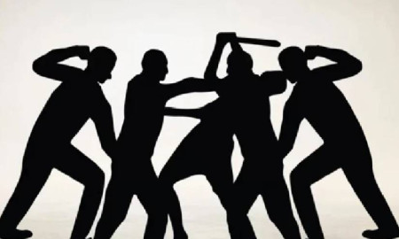 মসজিদে মুয়াজ্জিন নিয়োগ নিয়ে সংঘর্ষ, আহত ৫০