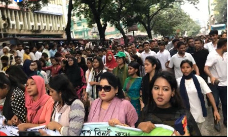 নয়াপল্টন থেকে শাহবাগ পর্যন্ত ছাত্রদলের বিক্ষোভ মিছিল শুরু