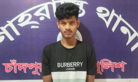 চাঁদপুরের শাহরাস্তিতে ২০০ পিস ইয়াবাসহ যুবক আটক