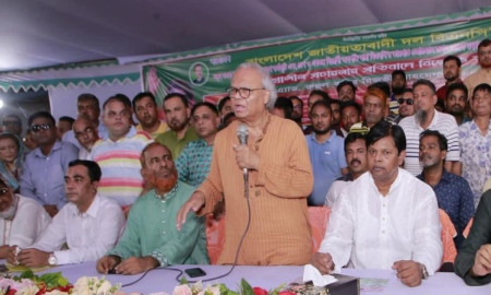 বিএনপির বিরুদ্ধে নানামুখী ষড়যন্ত্র হাওয়ায় মিলে গেছে: রিজভী