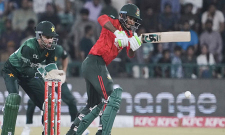 বাংলাদেশ-পাকিস্তান সিরিজ দেখা যাবে ৩০০ টাকায়, টিকিট কাটবেন যেভাবে