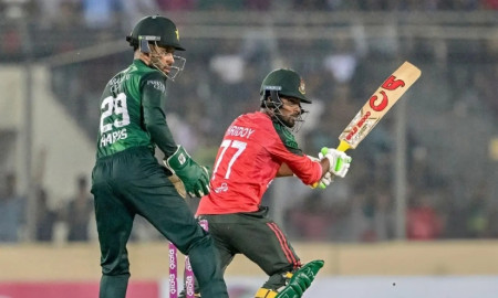 পাকিস্তানকে গুঁড়িয়ে বাংলাদেশের দাপুটে জয়