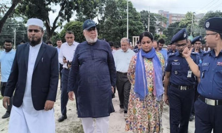গোপালগঞ্জে সংঘর্ষে ক্ষতিগ্রস্ত স্থাপনা পরিদর্শনে সরকারের দুই উপদেষ্টা