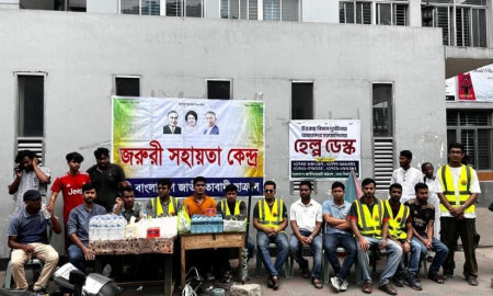 আহতদের সেবায় ছাত্রদলের ননস্টপ সার্ভিস অব্যাহত