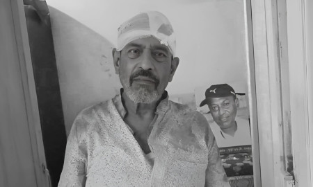 নিজ বাড়িতে শিক্ষককে কুপিয়ে জখম, আসবাবপত্র ভাঙচুর ও মোবাইল ছিনতাই