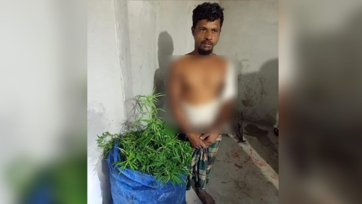 আটক ভাঙারি ব্যবসায়ী