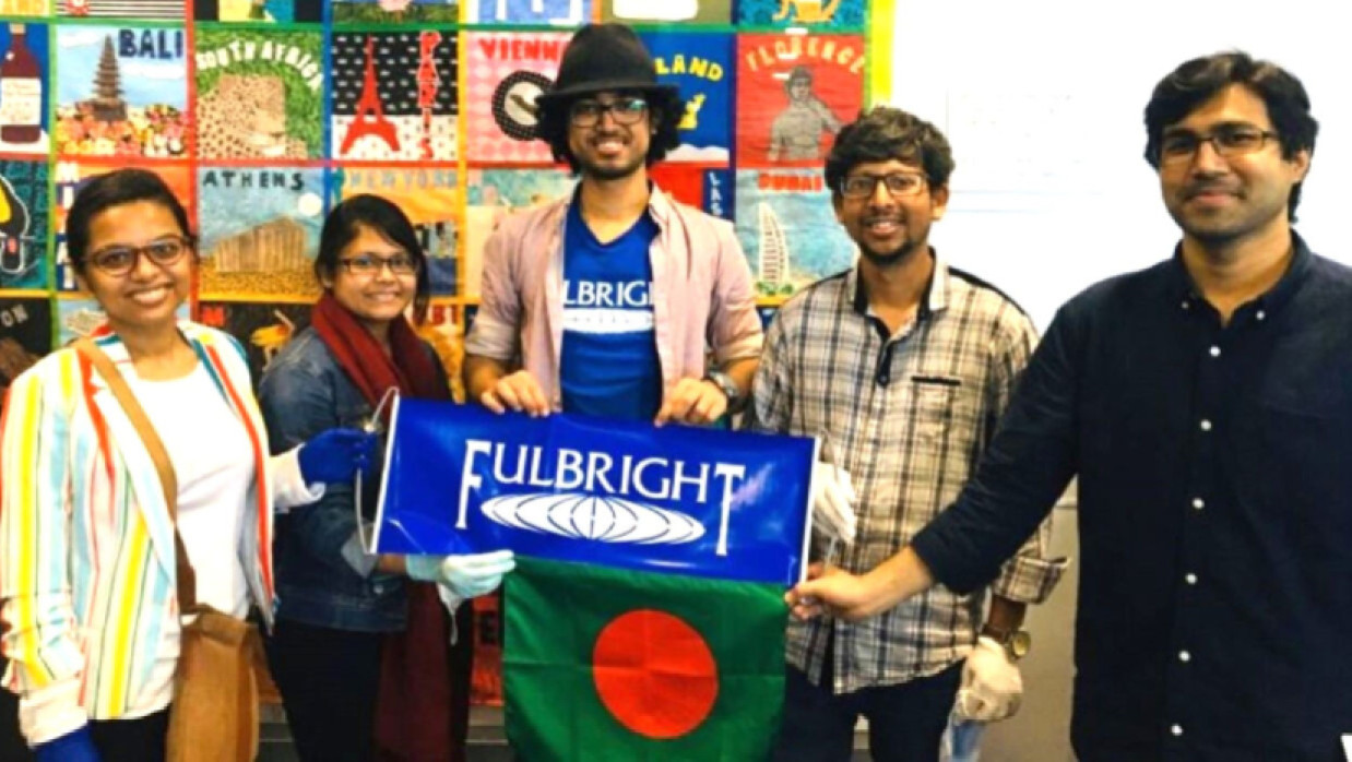 ফুলব্রাইট স্কলারশিপে যুক্তরাষ্ট্রে বাংলা ভাষা শেখাতে আগ্রহীরা আবেদন করুন দ্রুতই