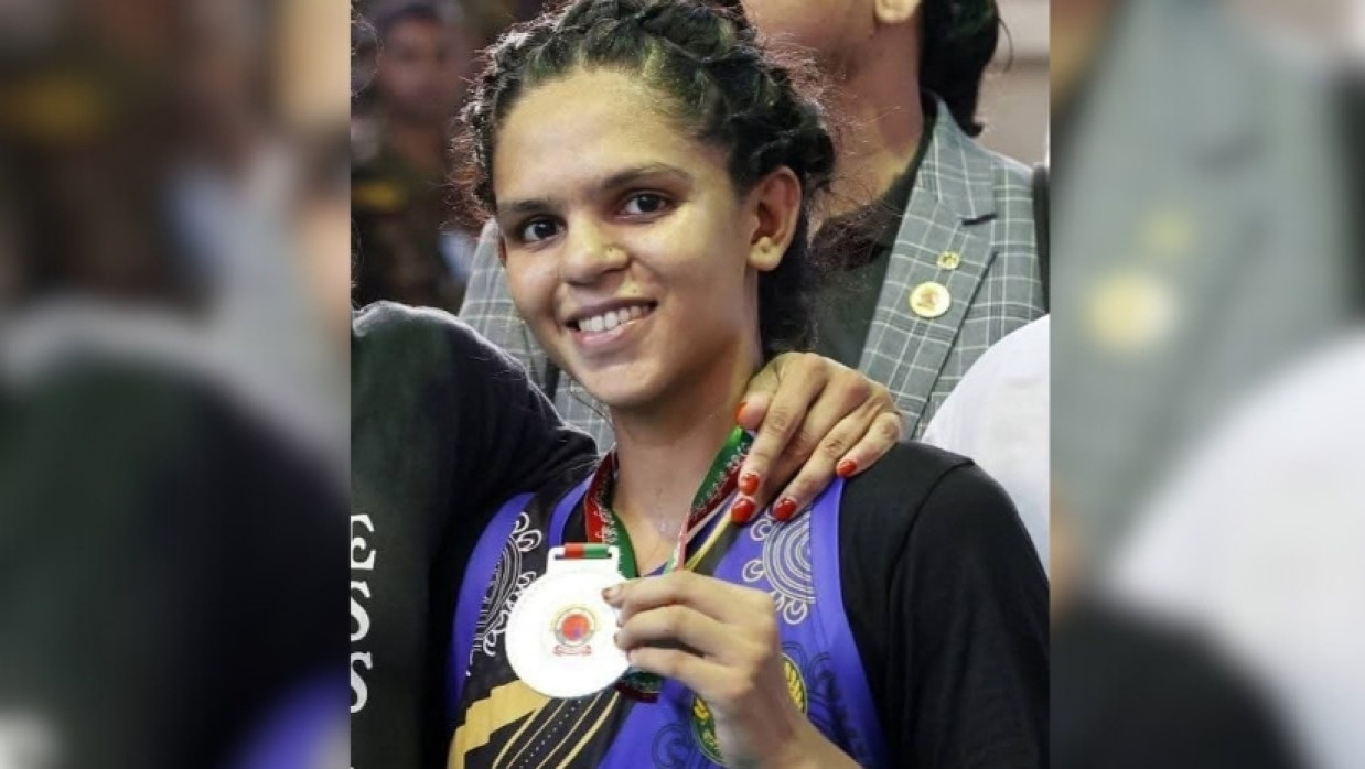 আফরা খন্দকার