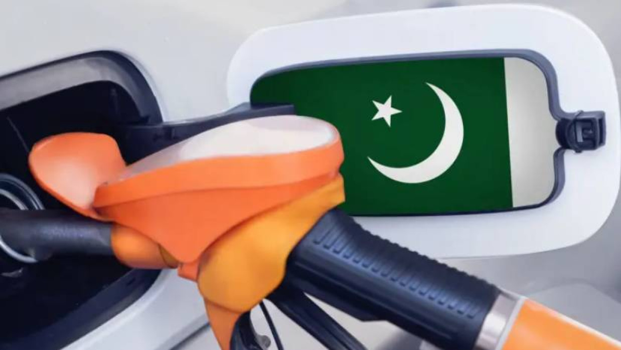 পাকিস্তানের কোথায় তেলের ‘বিশাল ভান্ডার’ আছে, সেই প্রশ্ন উঠছে