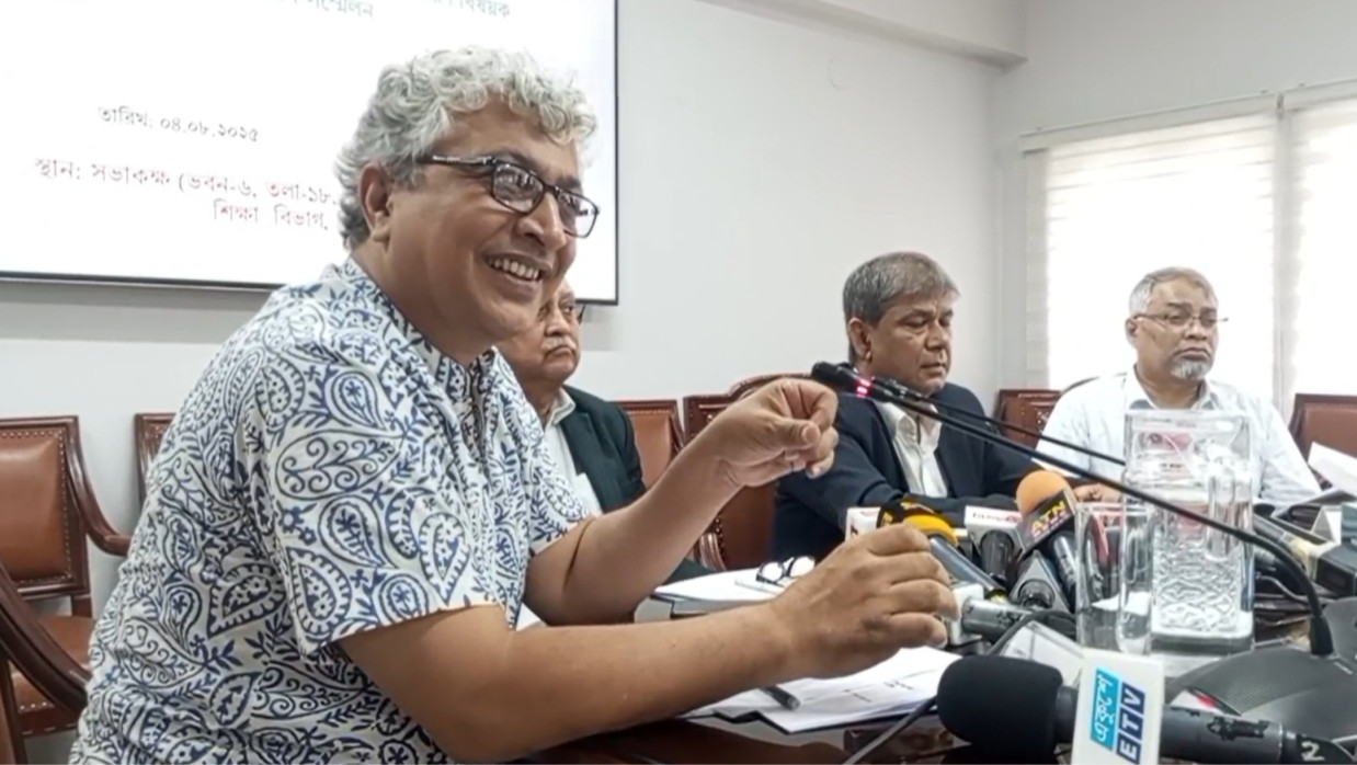 সংবাদ সম্মেলন অধ্যাপক মোহাম্মদ তানজীমউদ্দিন খান
