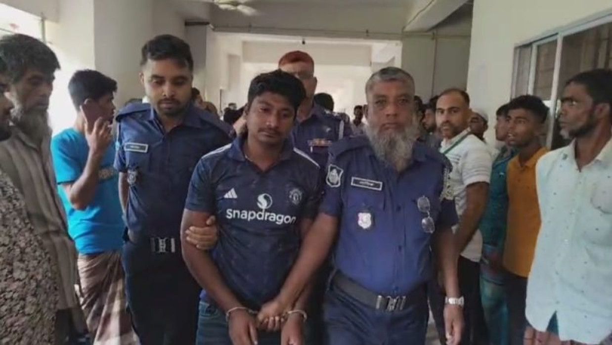 হত্যার মামলার আসামি