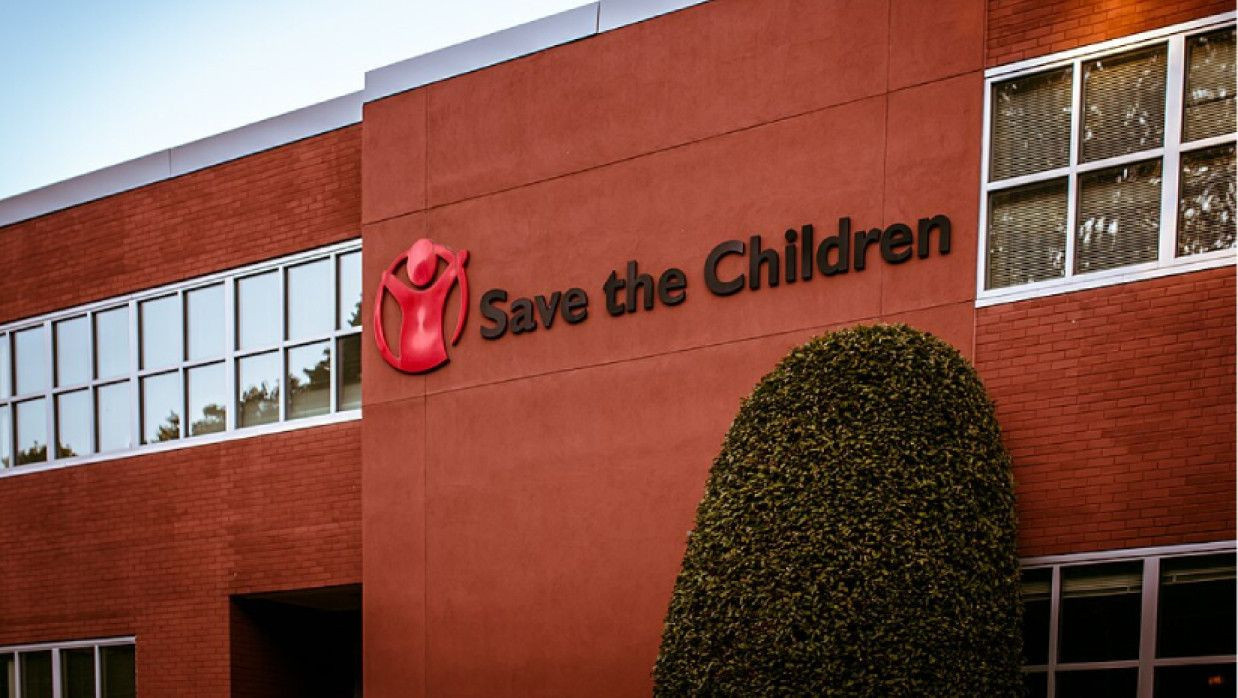 অফিসার নিয়োগে আবেদন চলছে সেভ দ্য চিলড্রেনে 