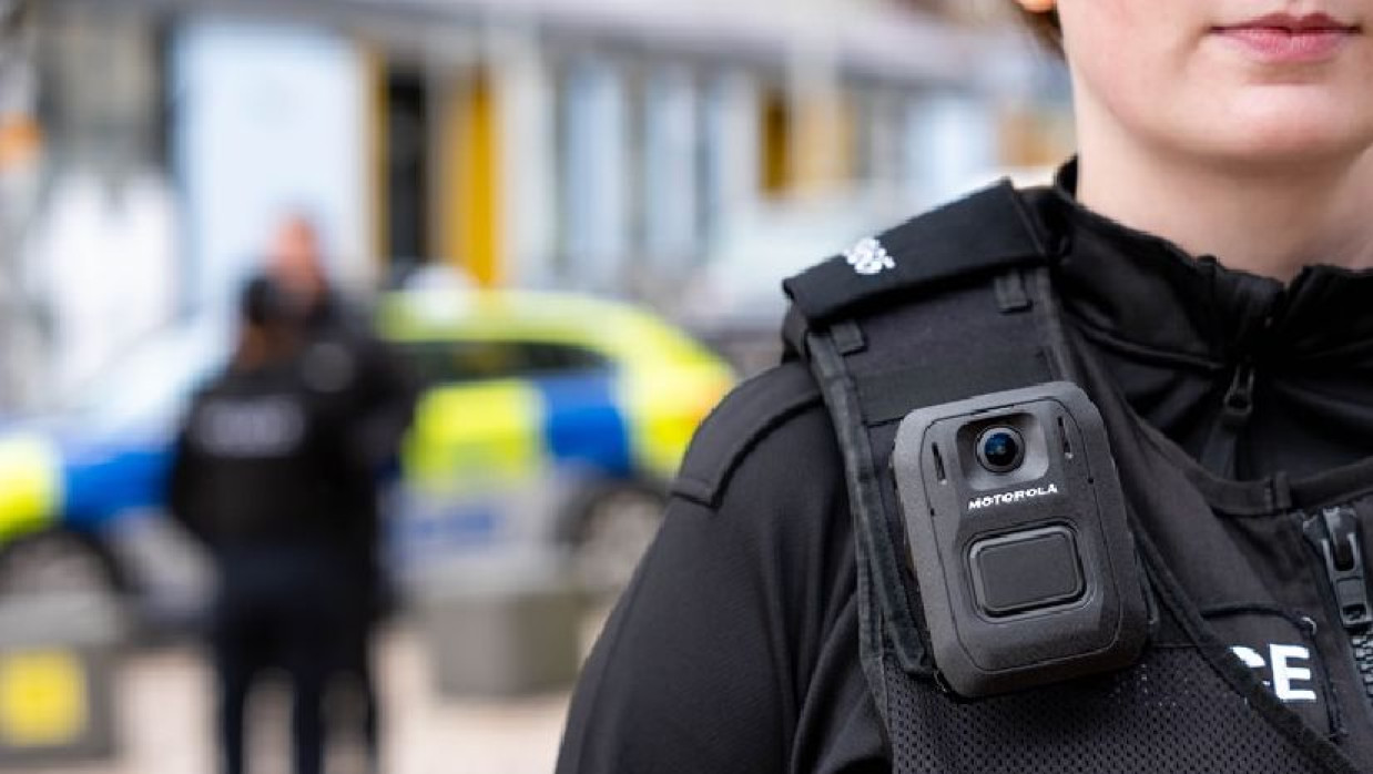 বডি ওয়ার্ন ক্যামেরা