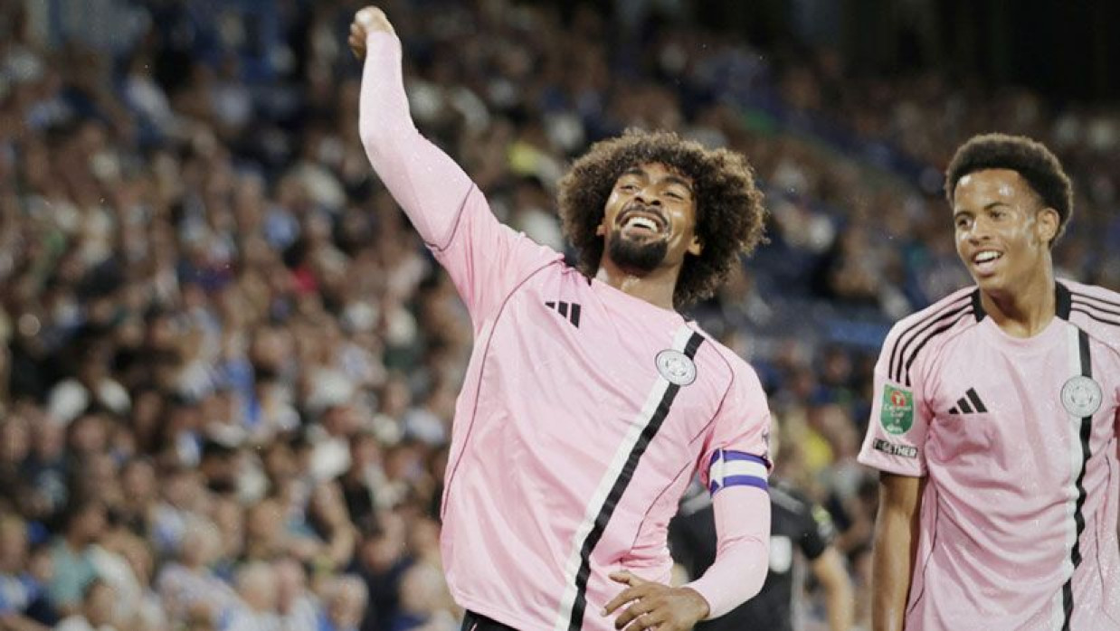 হামজা চৌধুরী  