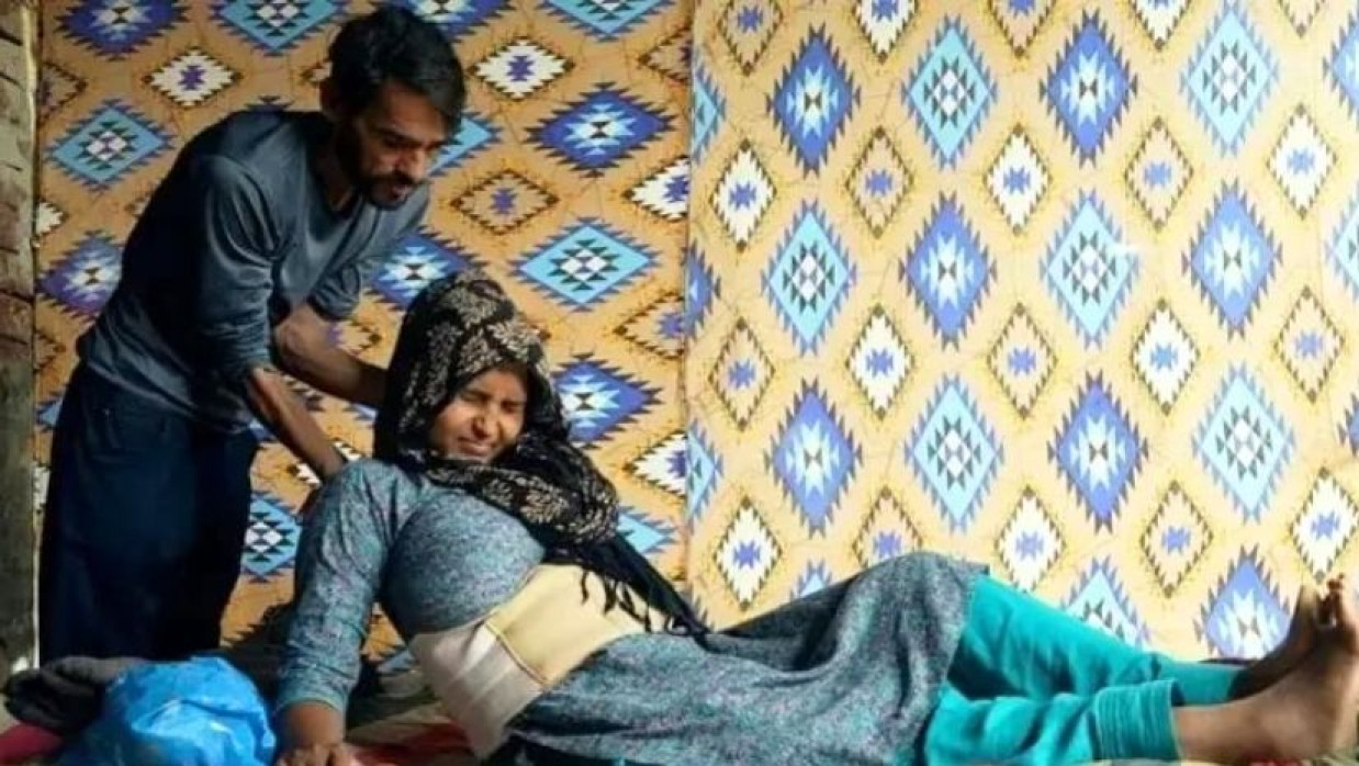 ৩৫ বছর বয়সী নারী সর্বেশ