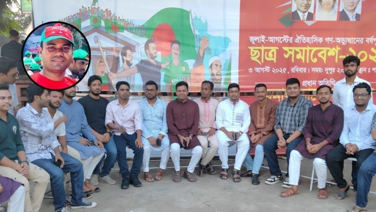 ঢাবির টিএসসিতে তিনটি বেঞ্চ স্থাপন করেন ছাত্রদল নেতা জিসান (ইনসেটে জিসান)