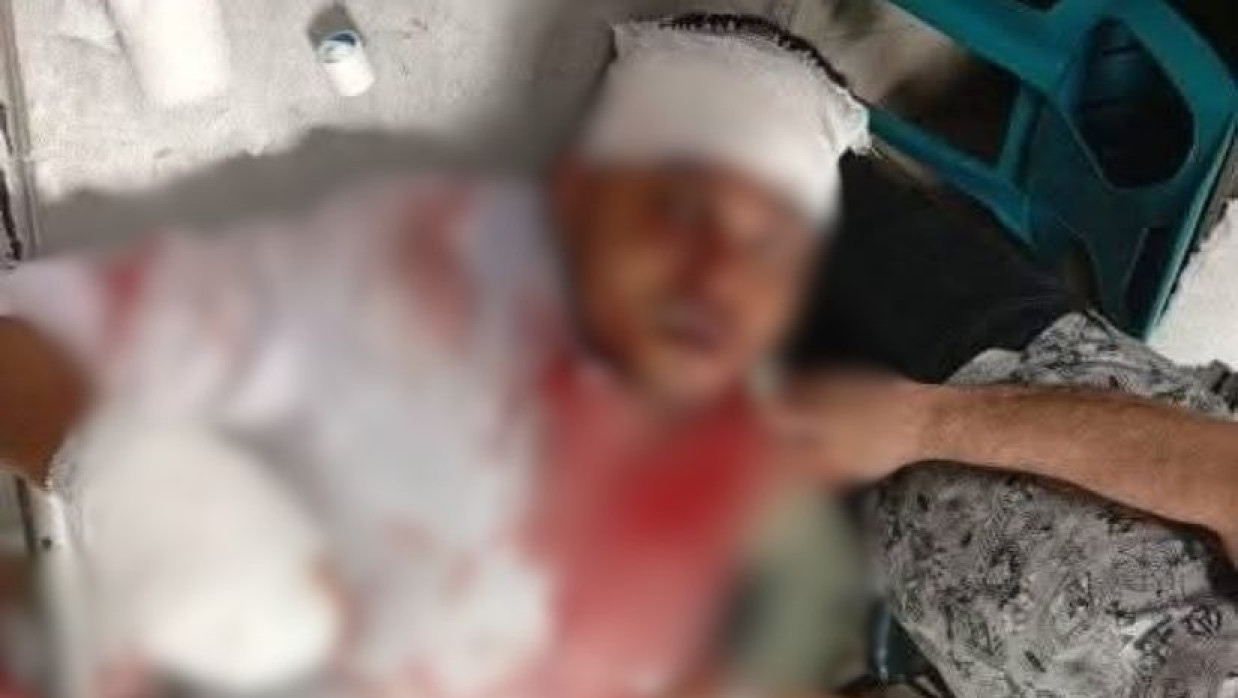 ছিনতাই ও হামলার শিকার ওষুধ কোম্পানির প্রতিনিধি আশিক চৌধুরী ঢামেকে